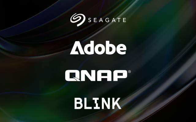 漩涡状背景代表旋转的磁盘，并带有 Seagate、Adobe、QNAP 和 Blink 的标志。